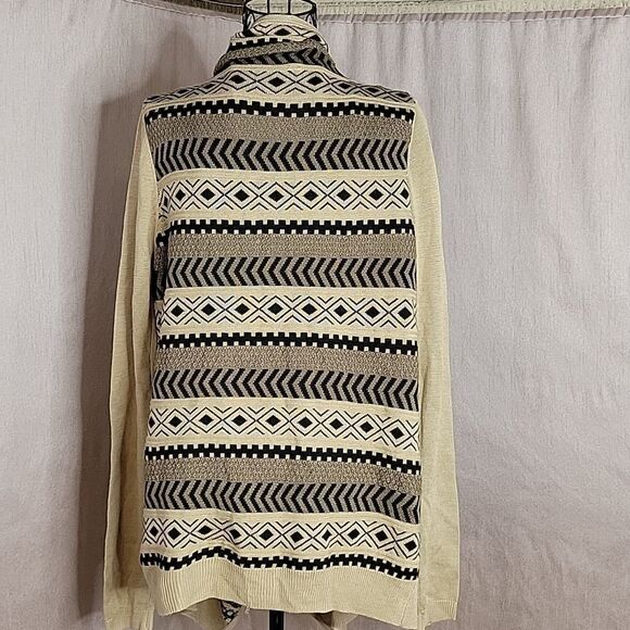ENTRO Black/Brown/Tan Navajo Pattern Cape Sweater Small - Picture 6 of 7